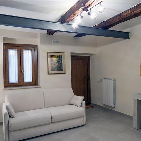 Dimo' Re Bed & Breakfast Farnese Екстериор снимка