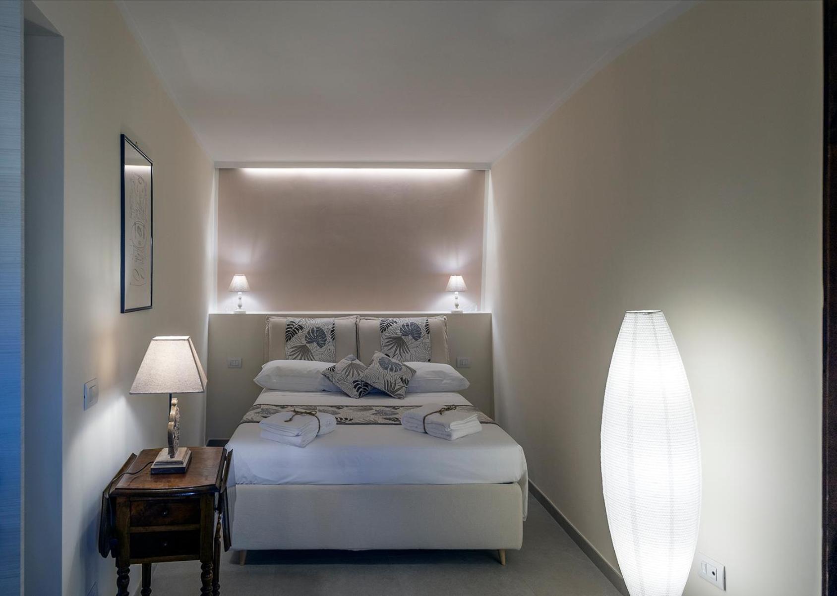 Dimo' Re Bed & Breakfast Farnese Екстериор снимка